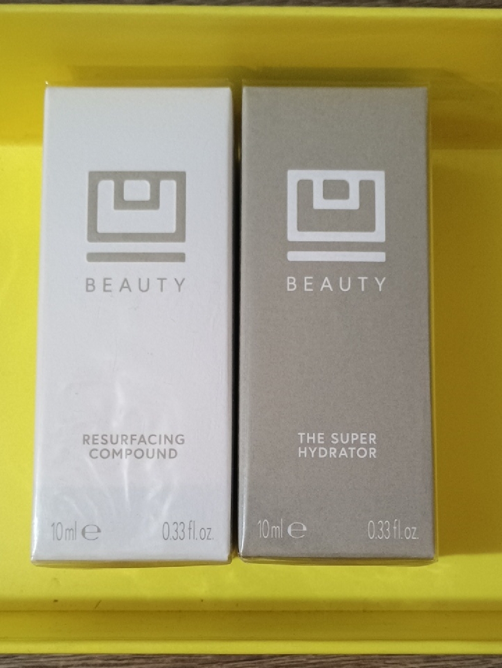 BEAUTY Resurfacing Compound & The Super Hydrator - White and Gray